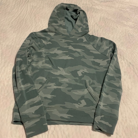 Athleta Girl In Your Element Camo Hoodie Sweatshirt M8/10 Green Soft Pullover - Picture 1 of 2